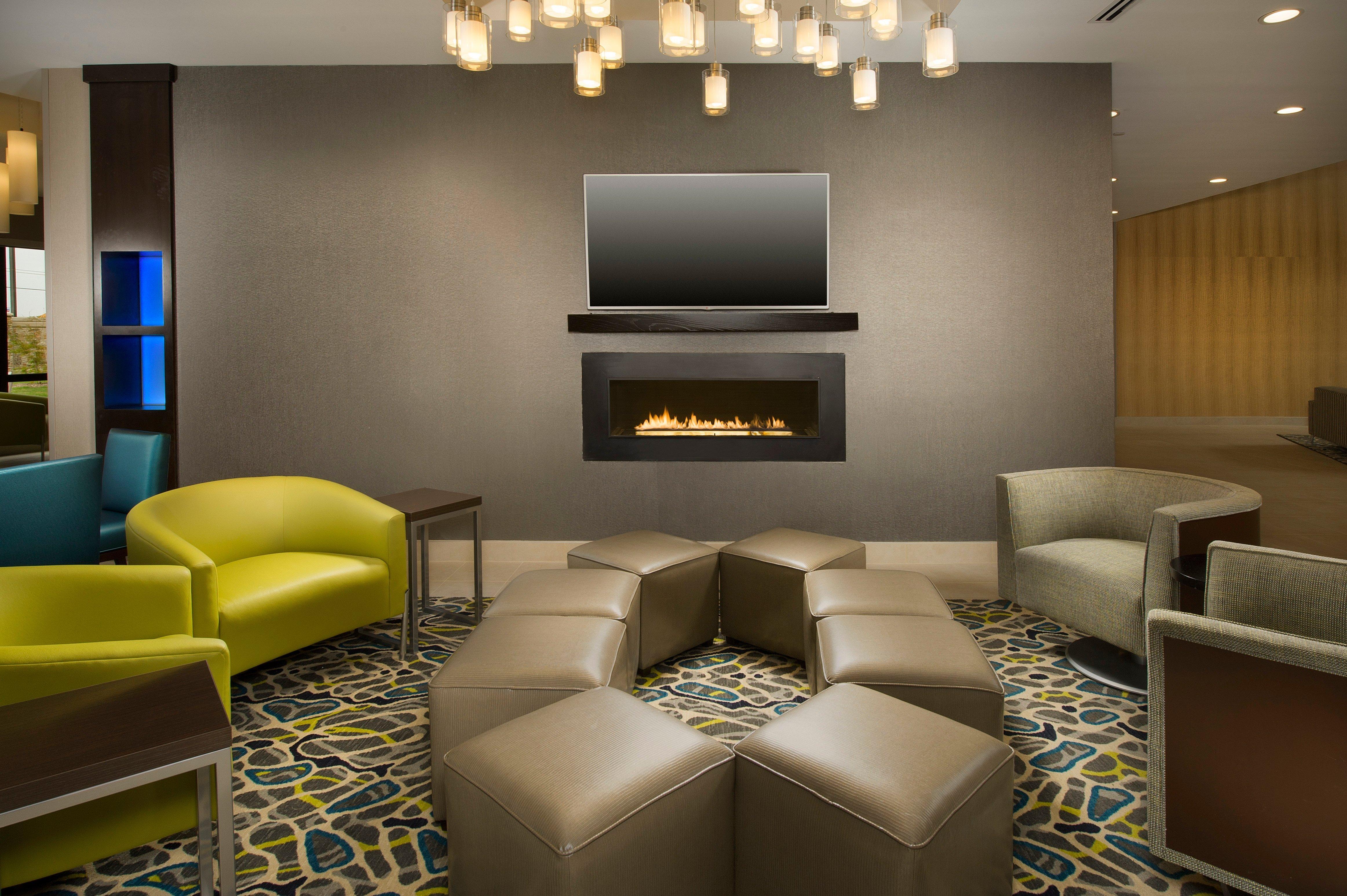 Holiday Inn Express Hotel & Suites Waco South By Ihg Exterior photo